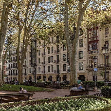 Batimont Suites & Apartments Bilbao Exterior photo